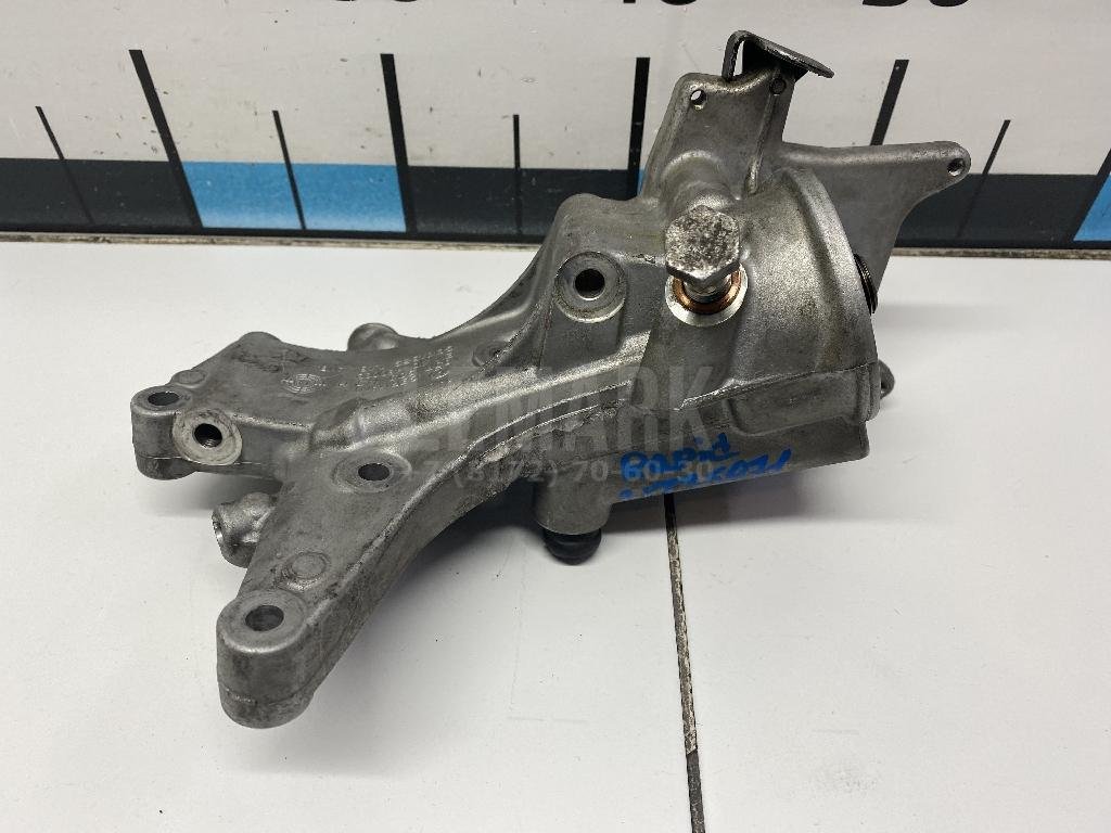 Кронштейн масляного фильтра