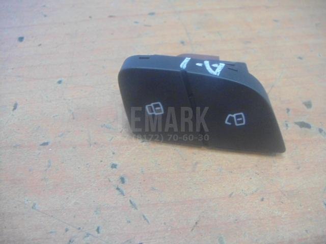 Кнопка центрального замка