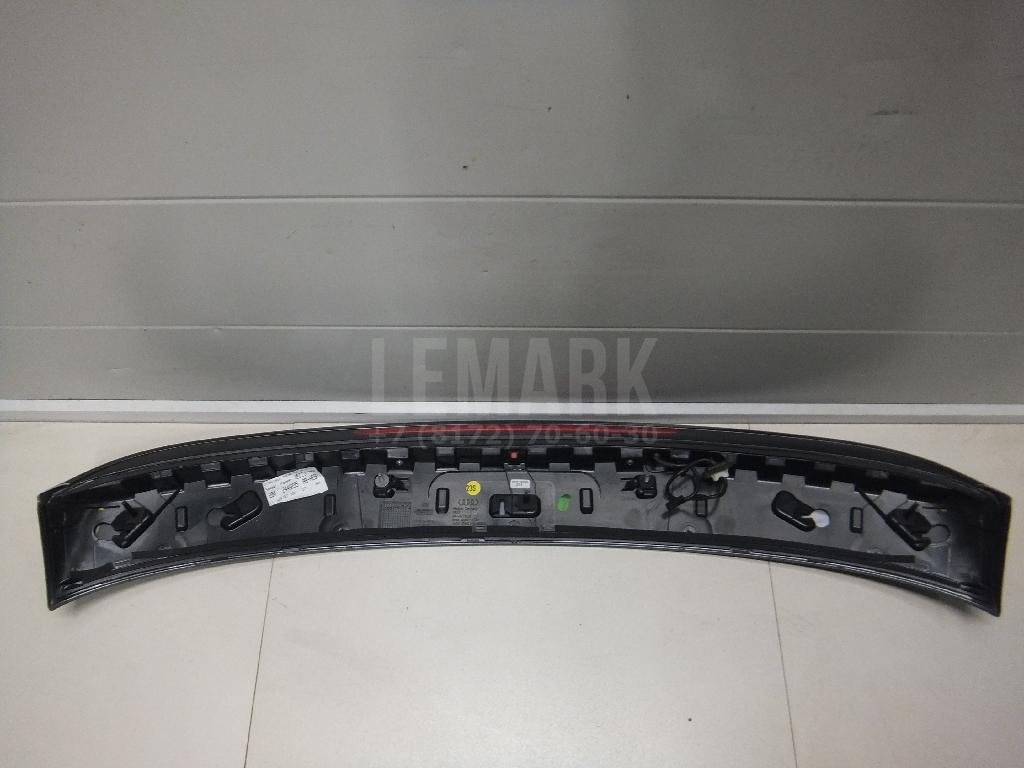 Спойлер (дефлектор) багажника