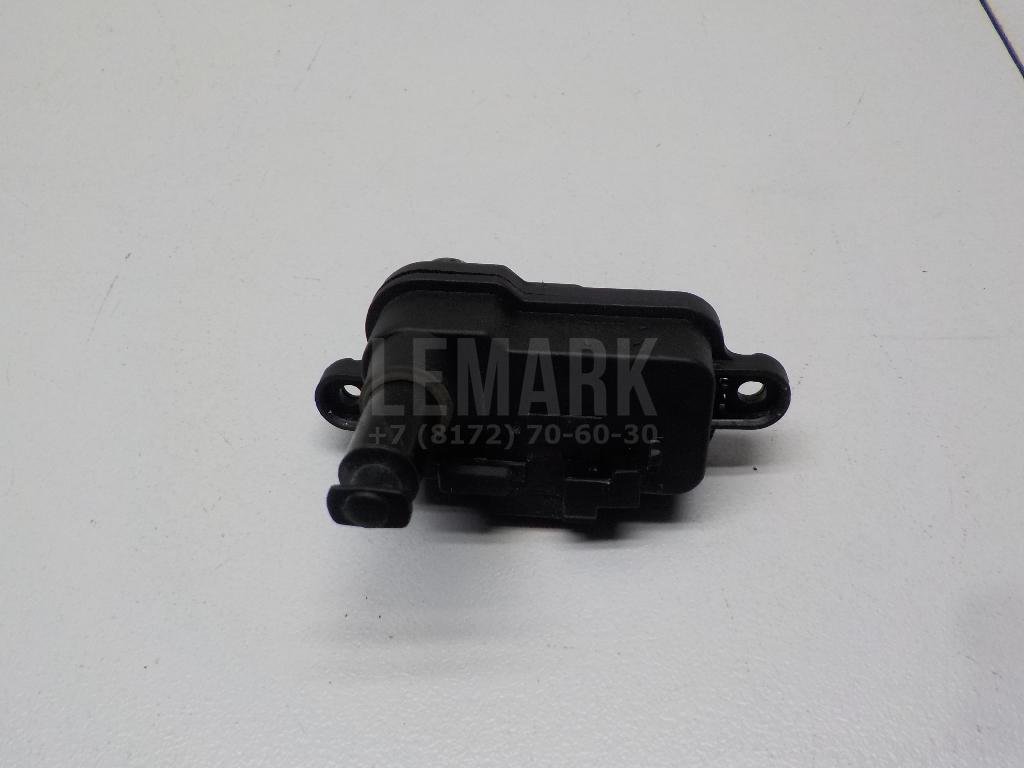 Активатор замка крышки бензобака