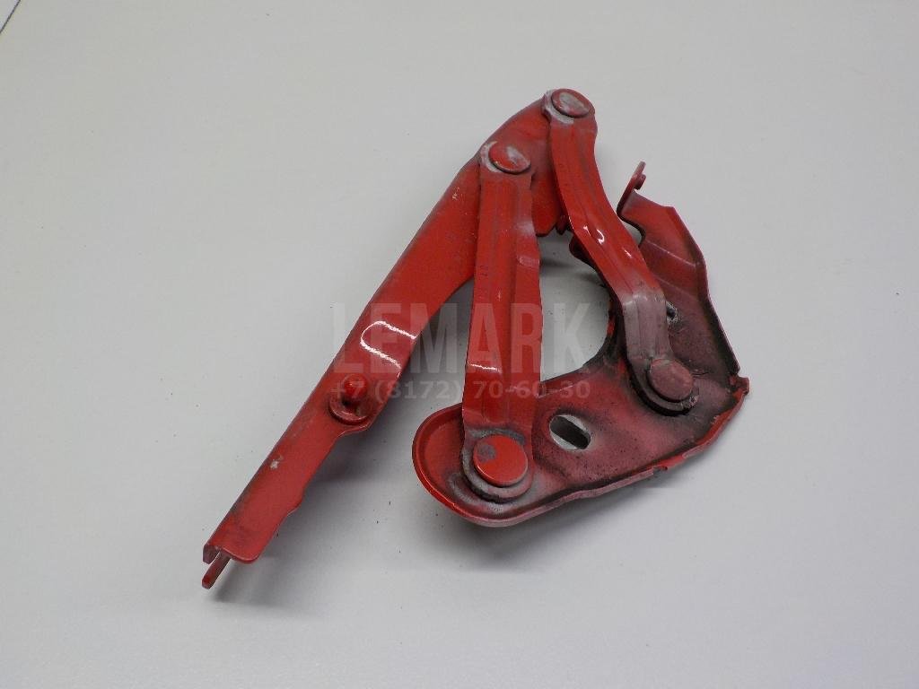 Петля капота левая