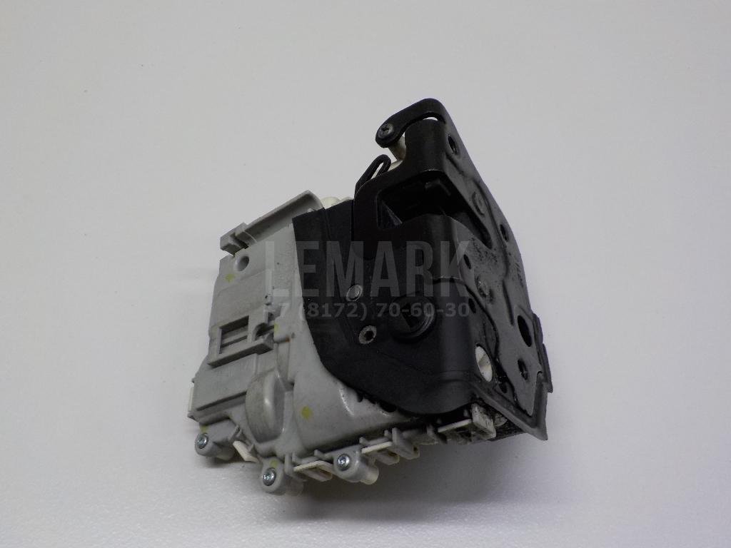 Замок двери задней левой