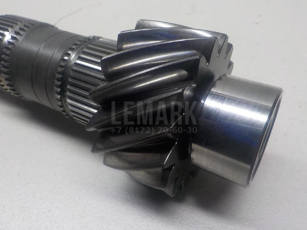 Вал КПП вторичный