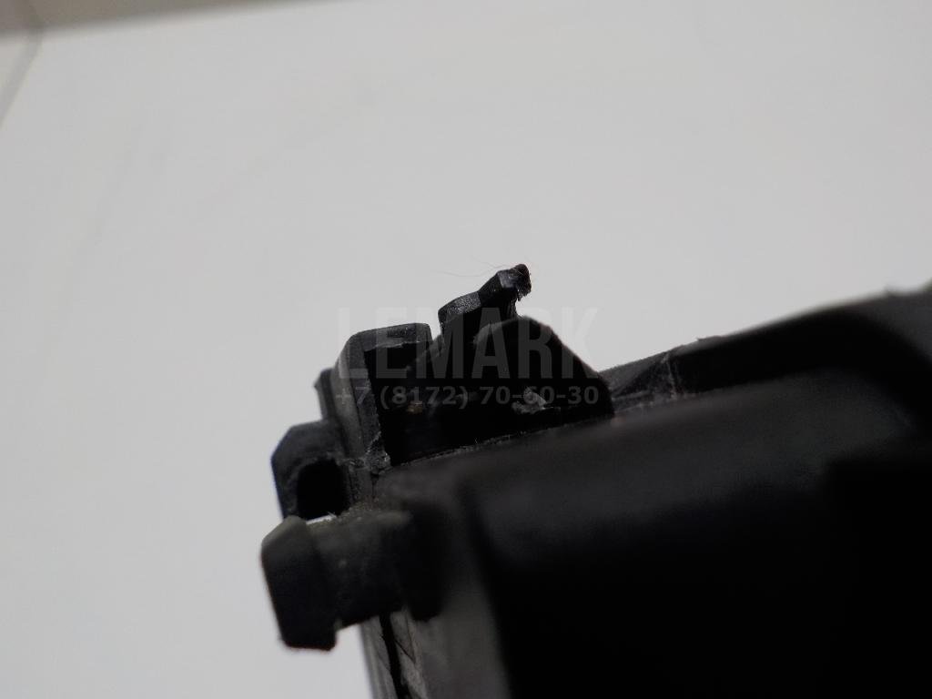 Активатор замка крышки бензобака