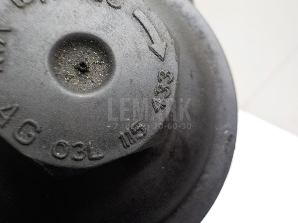 Крышка масляного фильтра