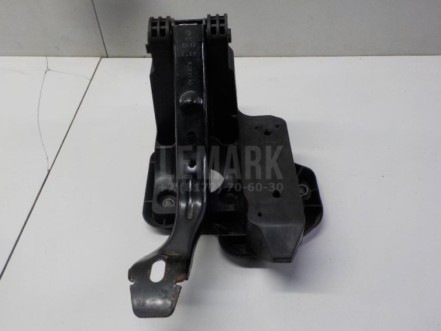 Педаль тормоза