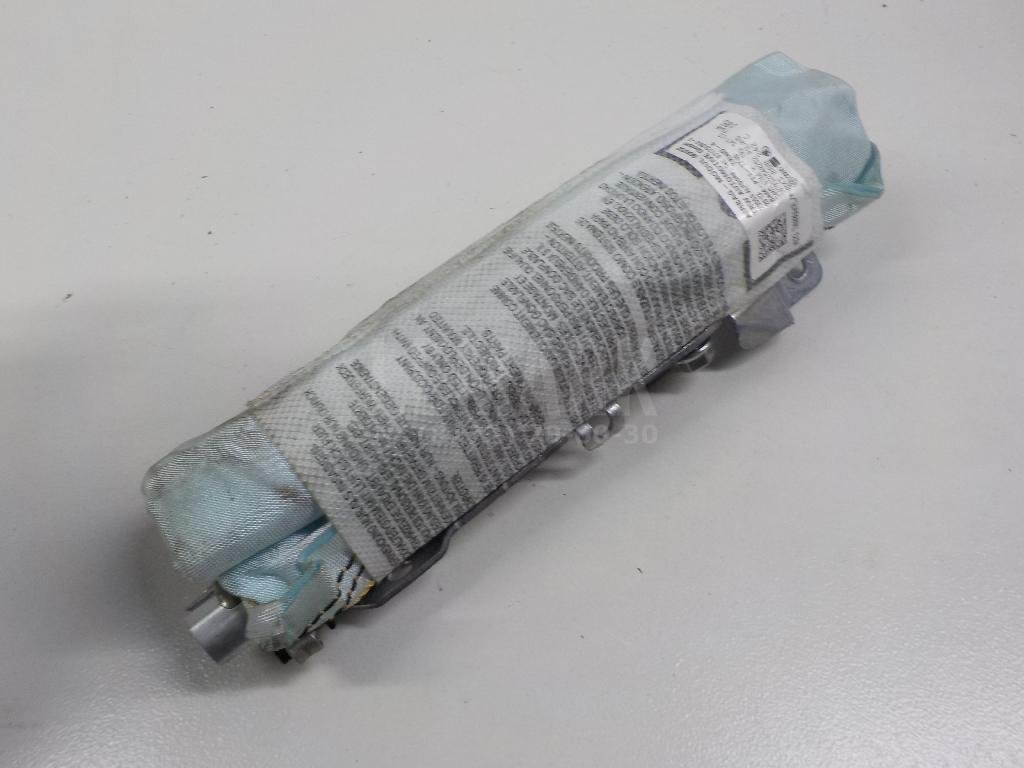 Подушка безопасности боковая (в сиденье)