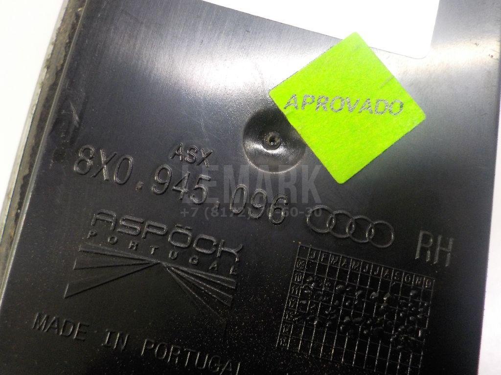 Фонарь задний внутренний правый