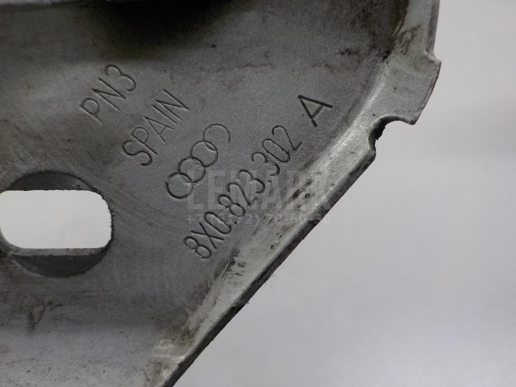 Петля капота правая