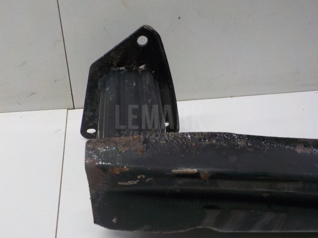 Усилитель заднего бампера