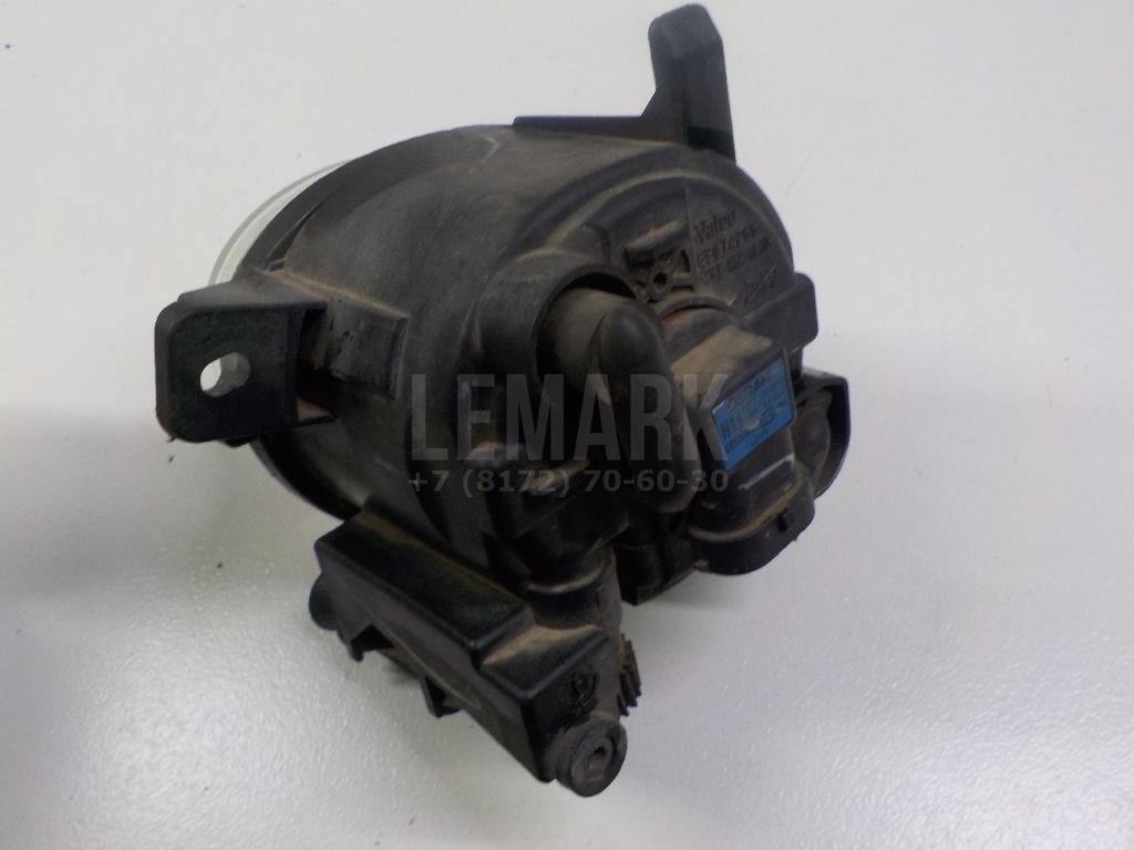 Фара противотуманная правая