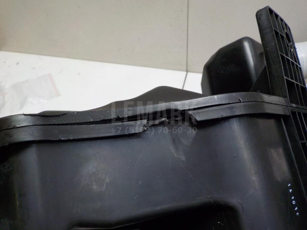 Бачок омывателя лобового стекла