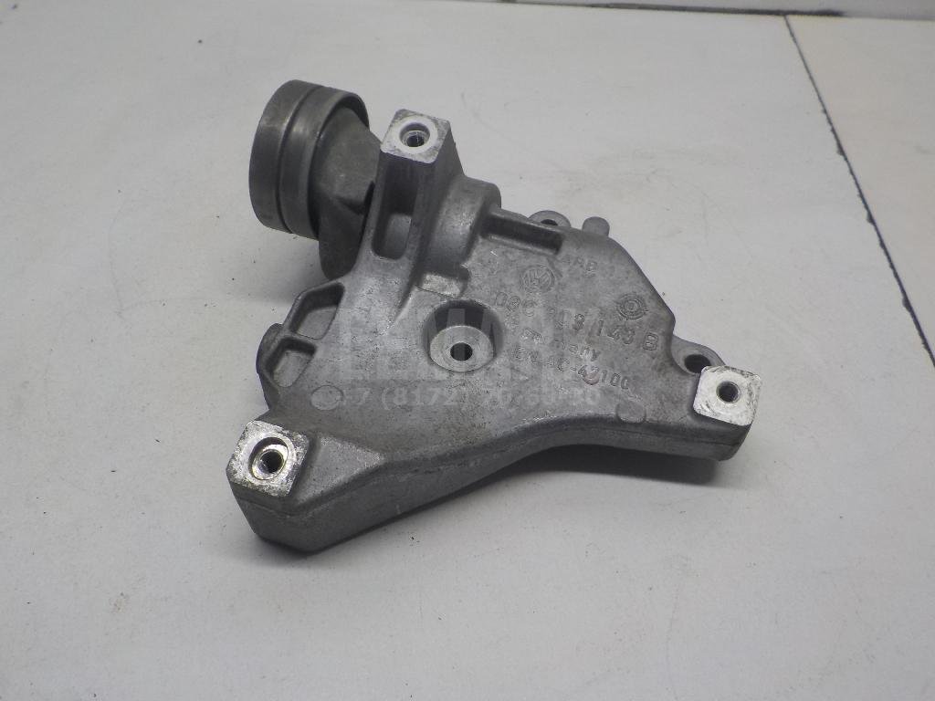 Кронштейн генератора