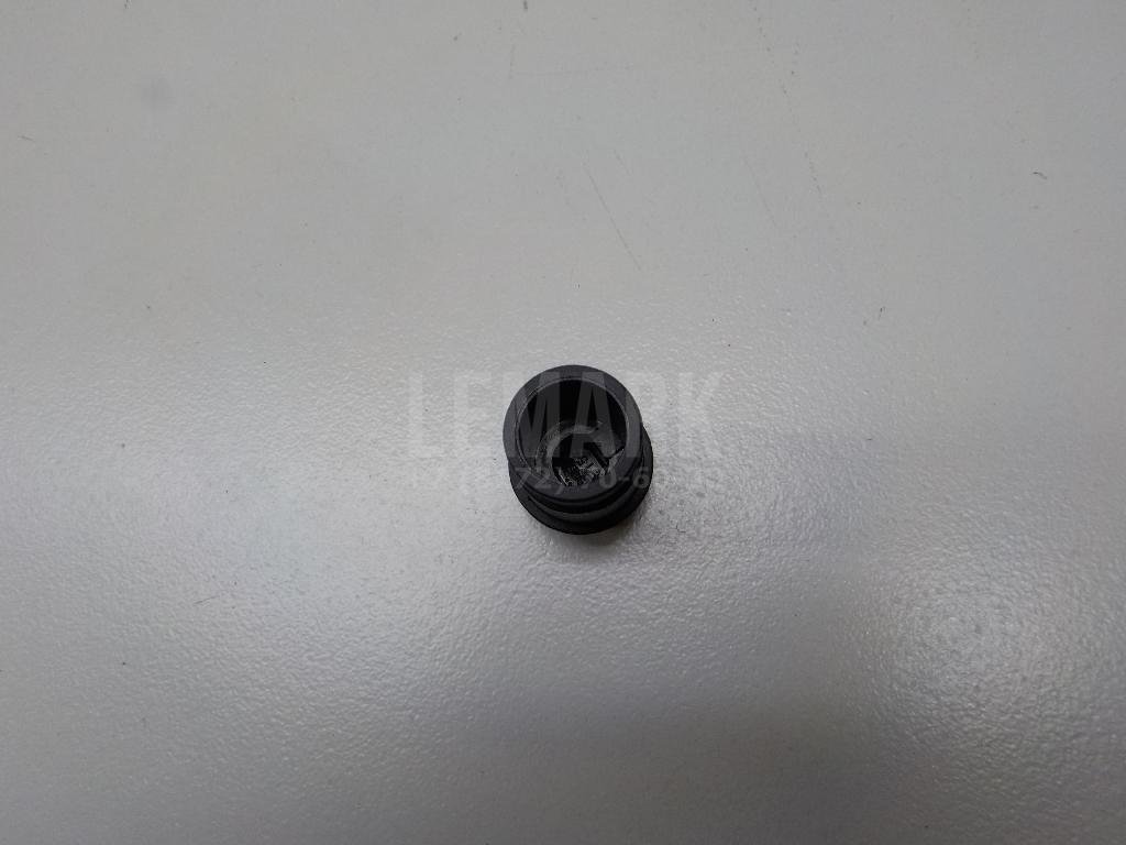 Заглушка для  Audi A4 [B9] 2015