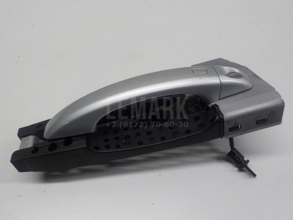 Ручка двери передней наружная правая