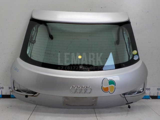 Дверь багажника со стеклом