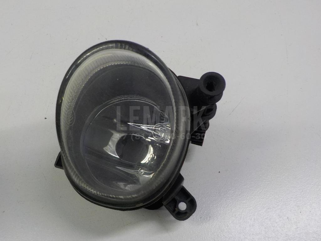 Фара противотуманная правая