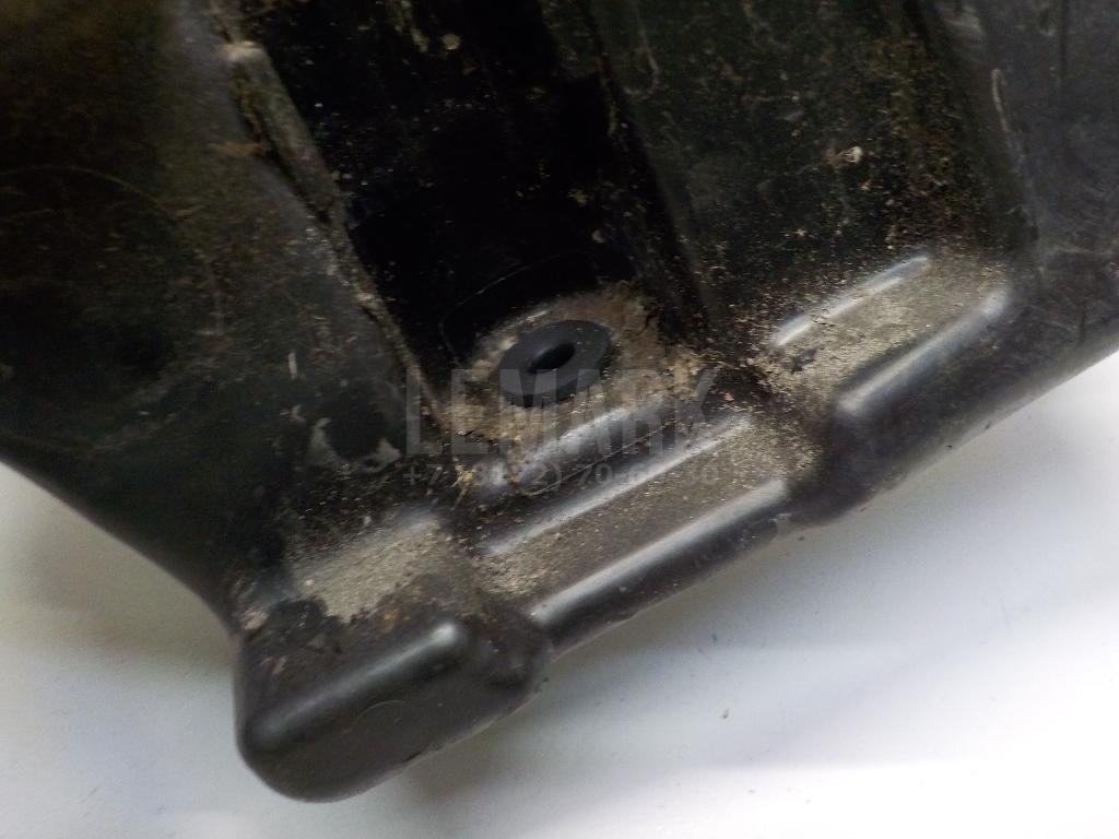 Бачок омывателя лобового стекла