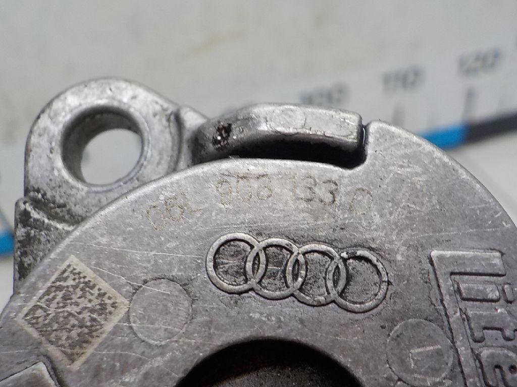 Натяжитель ремня