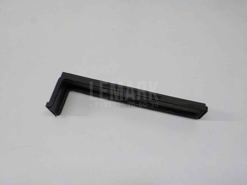 Крышка салонного фильтра