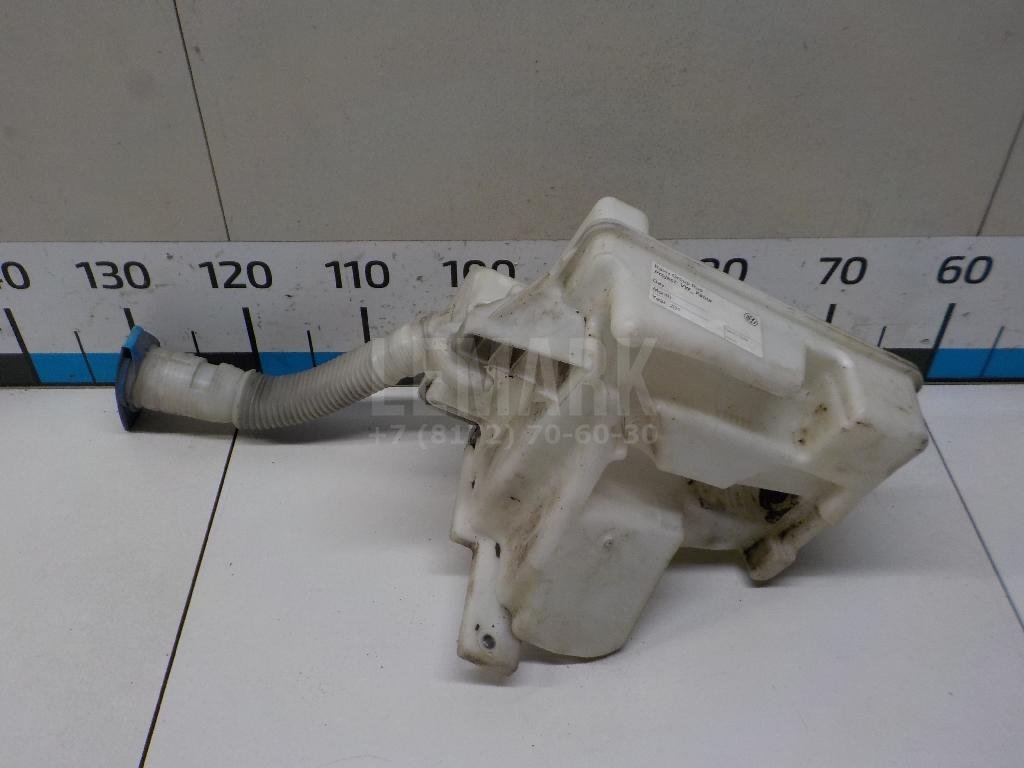 Бачок омывателя лобового стекла