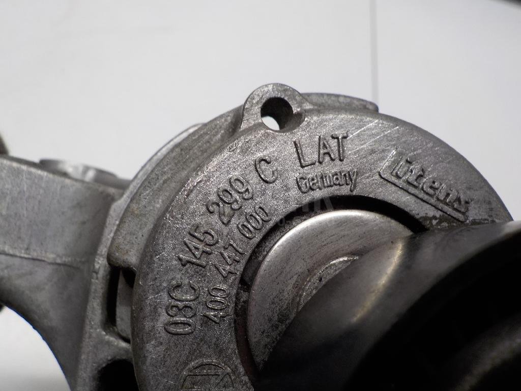 Натяжитель ремня