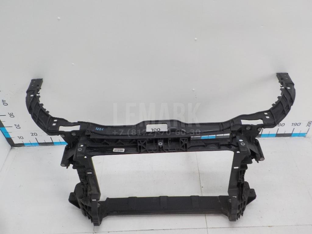 Панель передняя