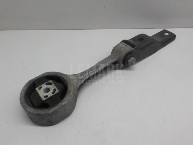 Опора двигателя задняя