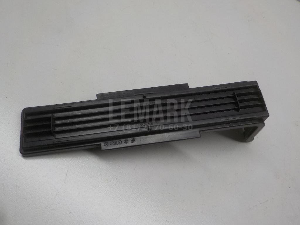 Крышка салонного фильтра