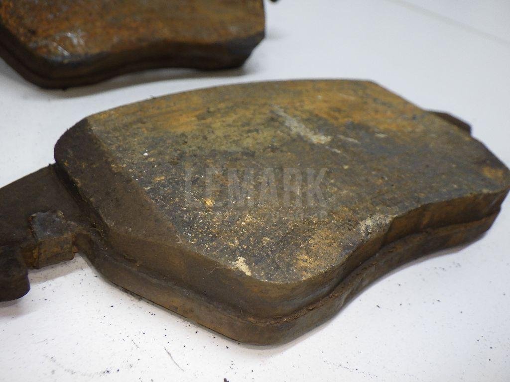 Колодки тормозные передние к-кт