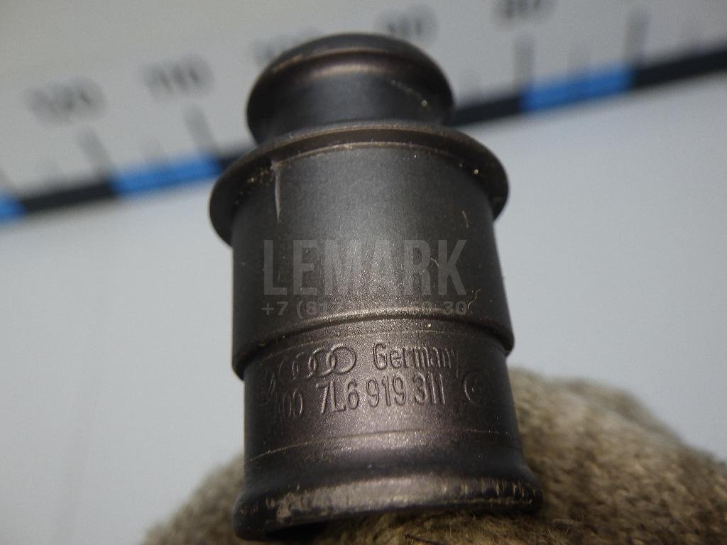 Заглушка для  Audi A4 [B9] 2015