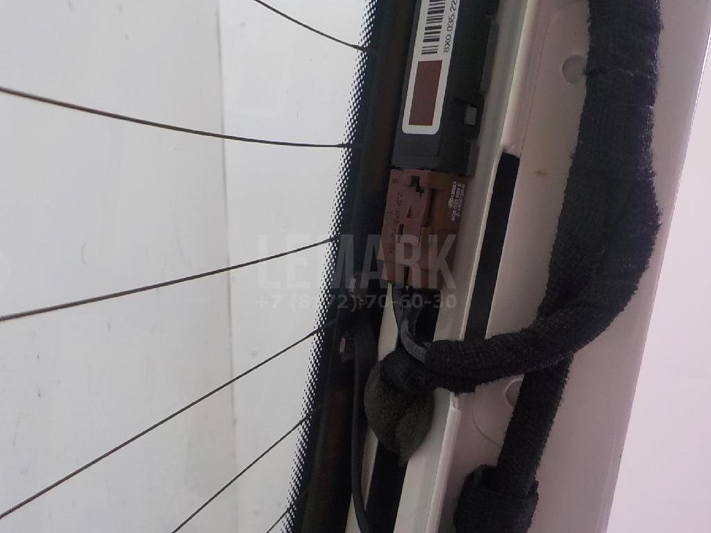 Дверь багажника со стеклом