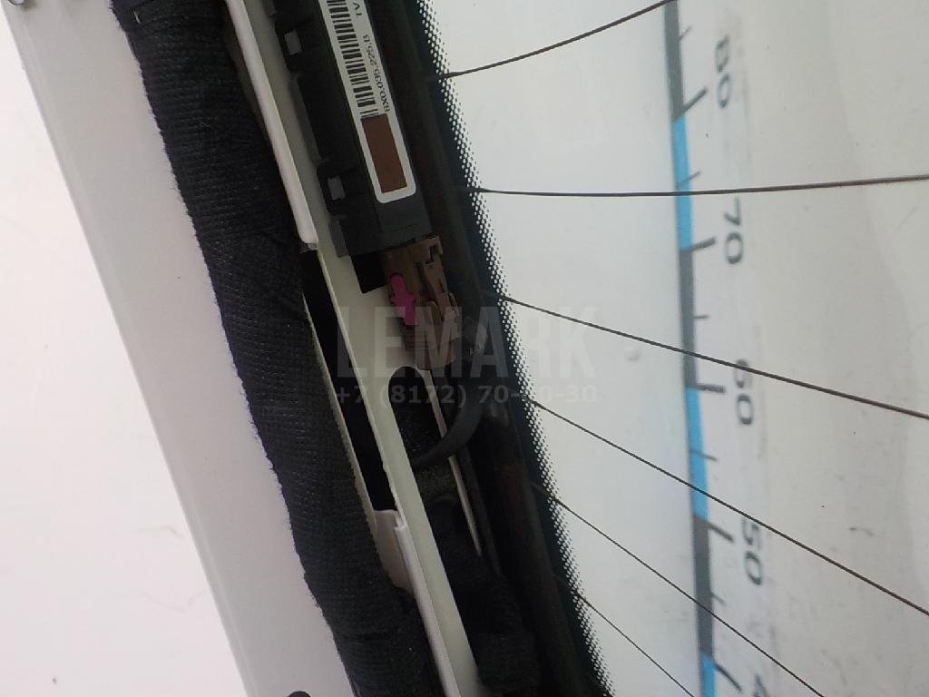 Дверь багажника со стеклом