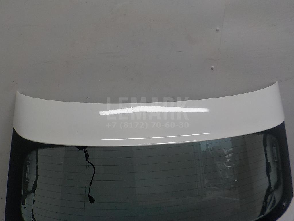 Дверь багажника со стеклом