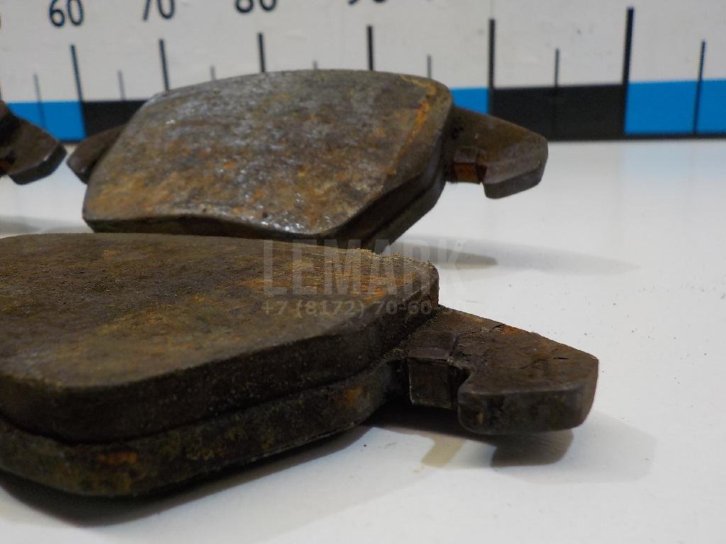 Колодки тормозные передние к-кт