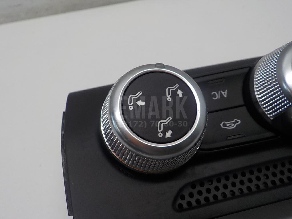 Блок управления климатической установкой