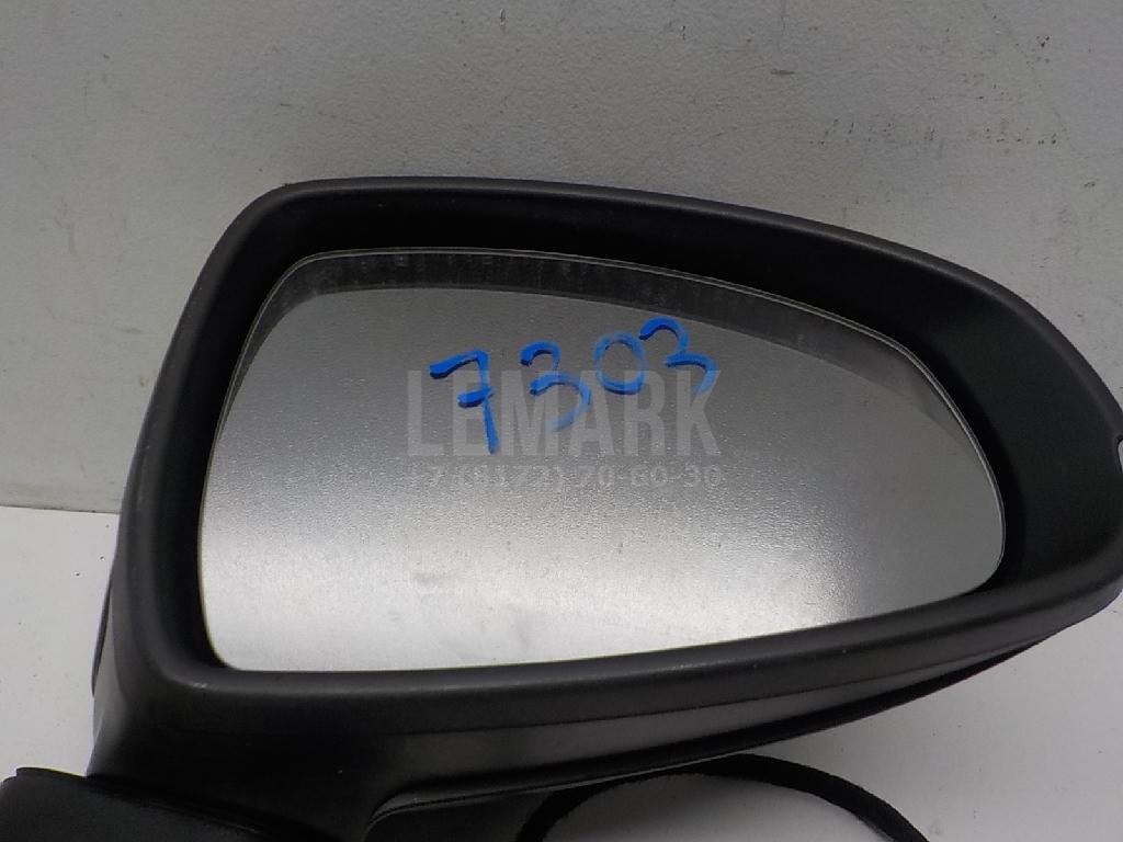 Зеркало правое электрическое