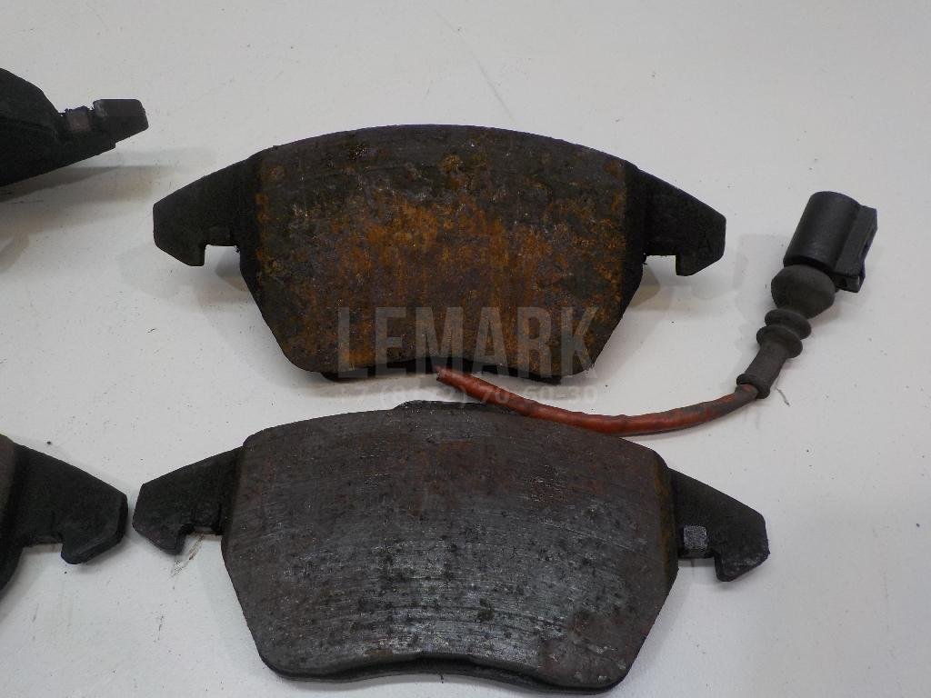 Колодки тормозные передние к-кт