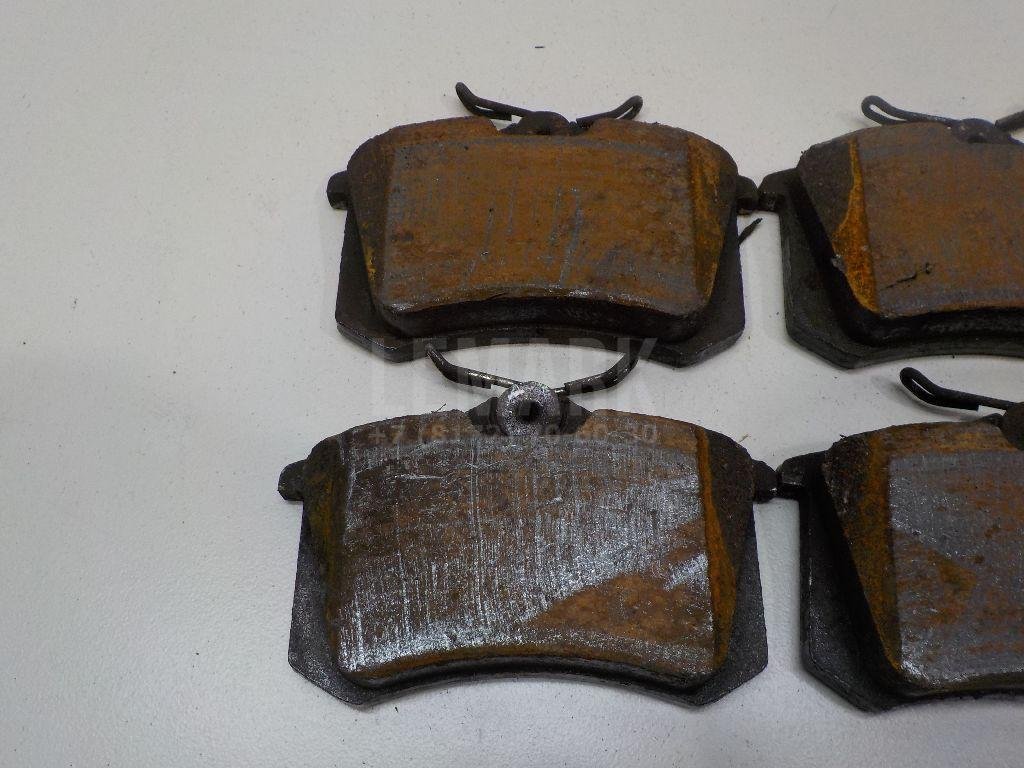 Колодки тормозные задние дисковые к-кт