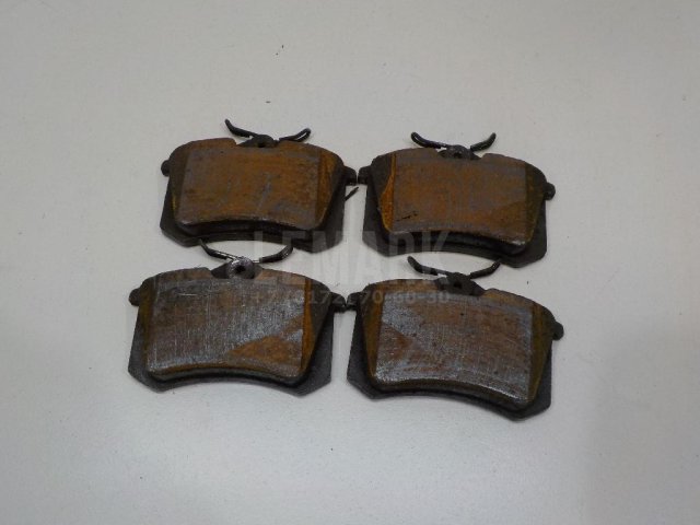 Колодки тормозные задние дисковые к-кт