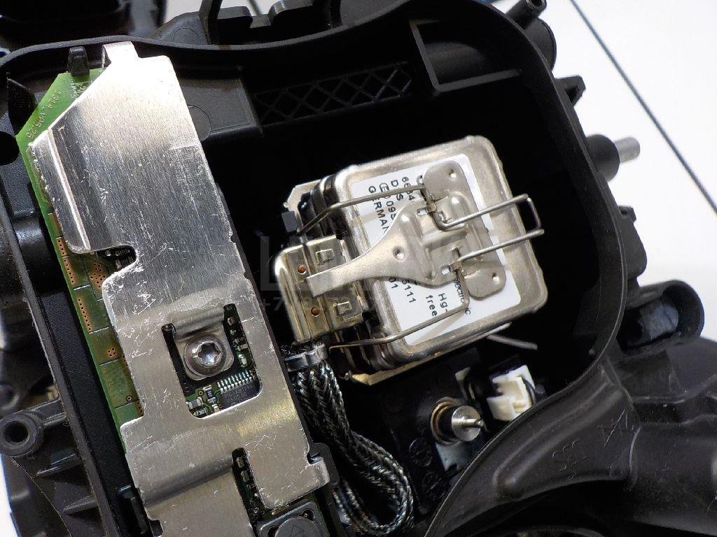 Фара правая