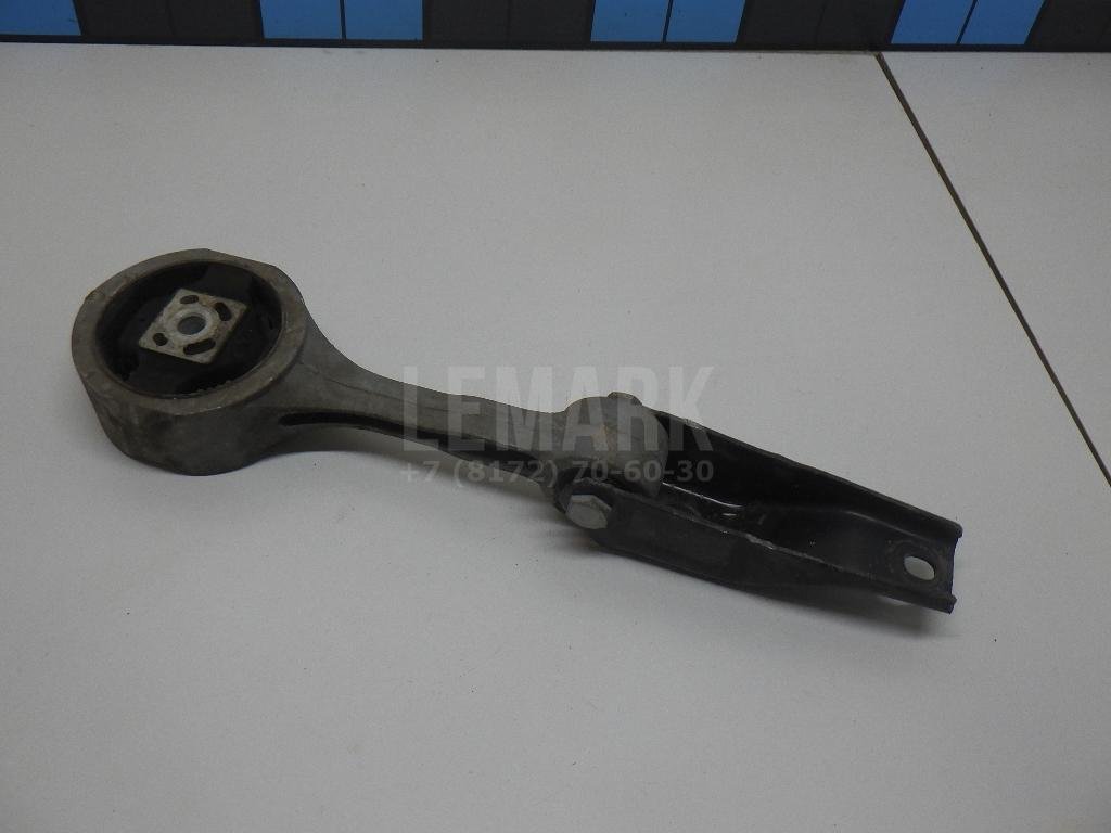 Опора двигателя задняя