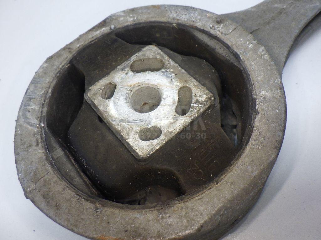 Опора двигателя задняя