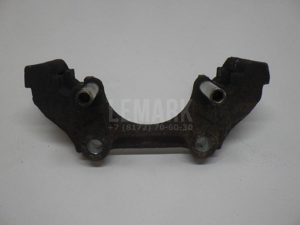 Скоба суппорта переднего