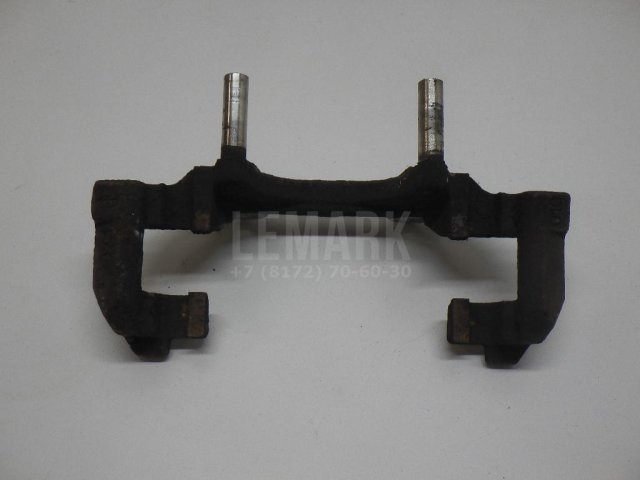 Скоба суппорта переднего