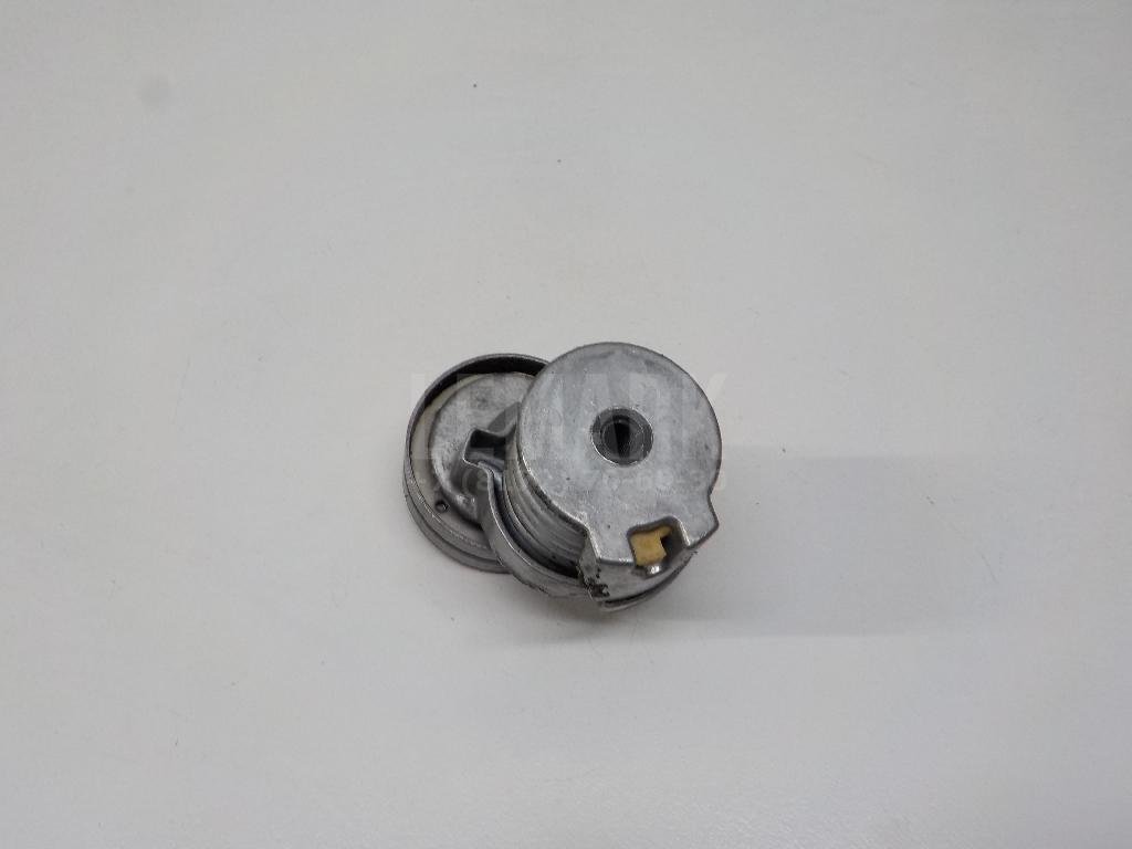 Натяжитель ремня