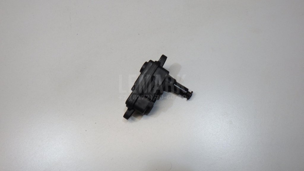 Активатор замка крышки бензобака