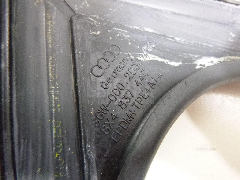 Уплотнитель стекла двери для  Acura MDX 2001-2006