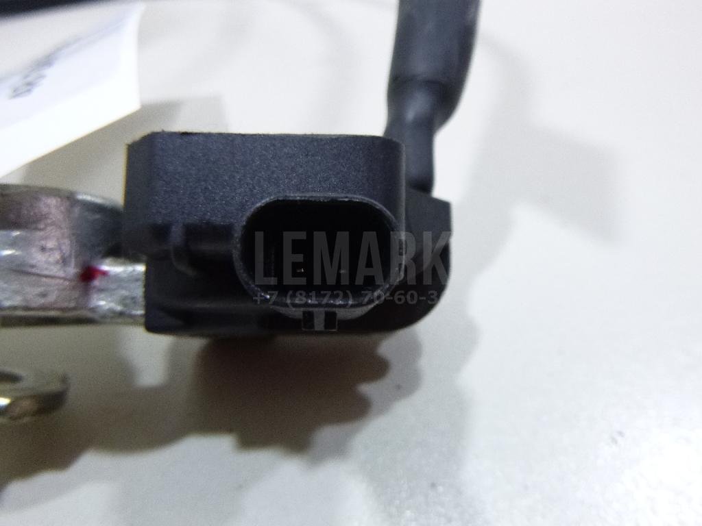 Клемма аккумулятора минус