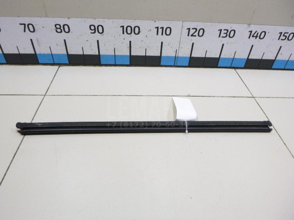 Уплотнитель стекла двери